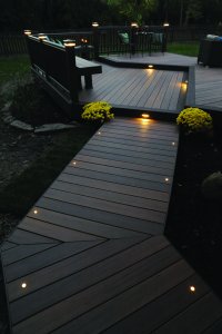 DeckDots_Web-200x300